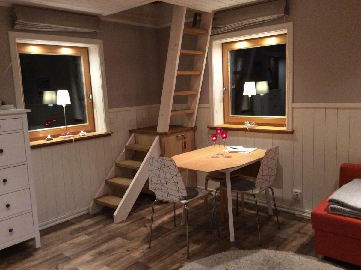 Mysig Och Modern Stuga Pa Snoegard, Naera Havet Och Naturen Lur  ภายนอก รูปภาพ